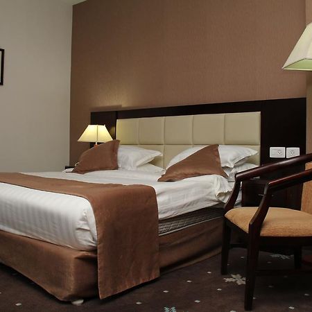 Manger Square Hotel Вифлеем Экстерьер фото
