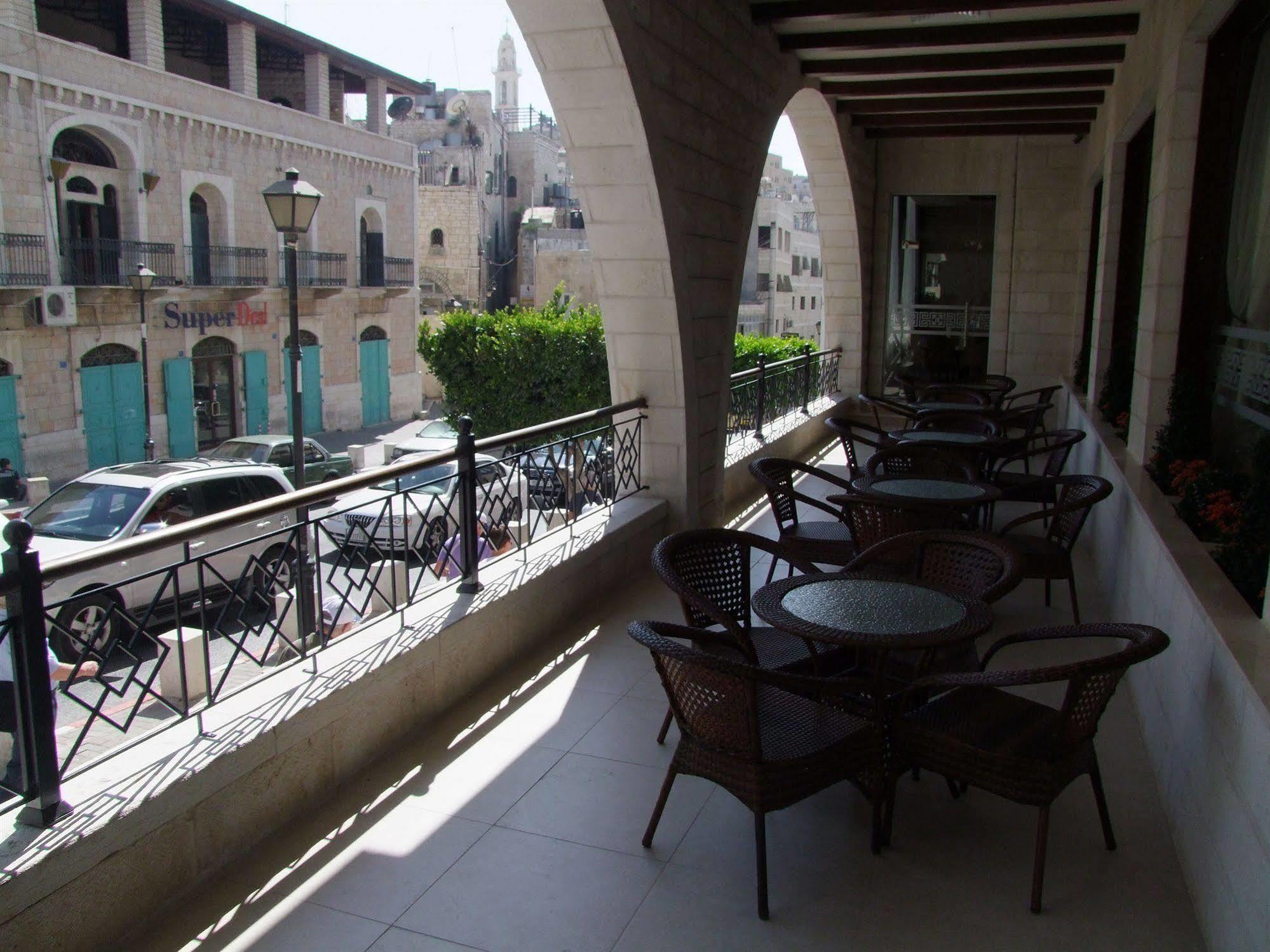 Manger Square Hotel Вифлеем Экстерьер фото