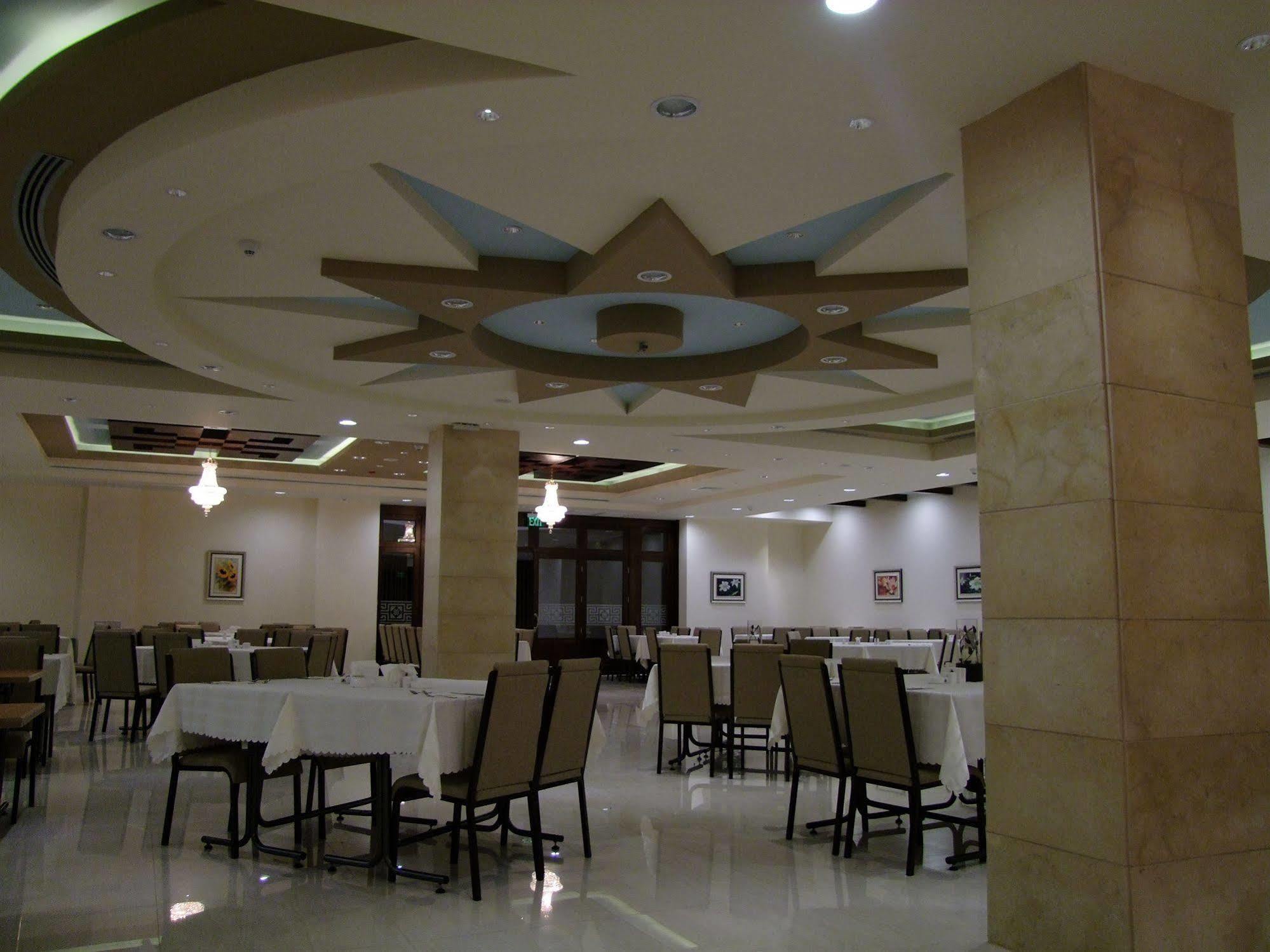 Manger Square Hotel Вифлеем Экстерьер фото